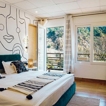 Art Bliss Hostel Rishīkesh Eksteriør billede