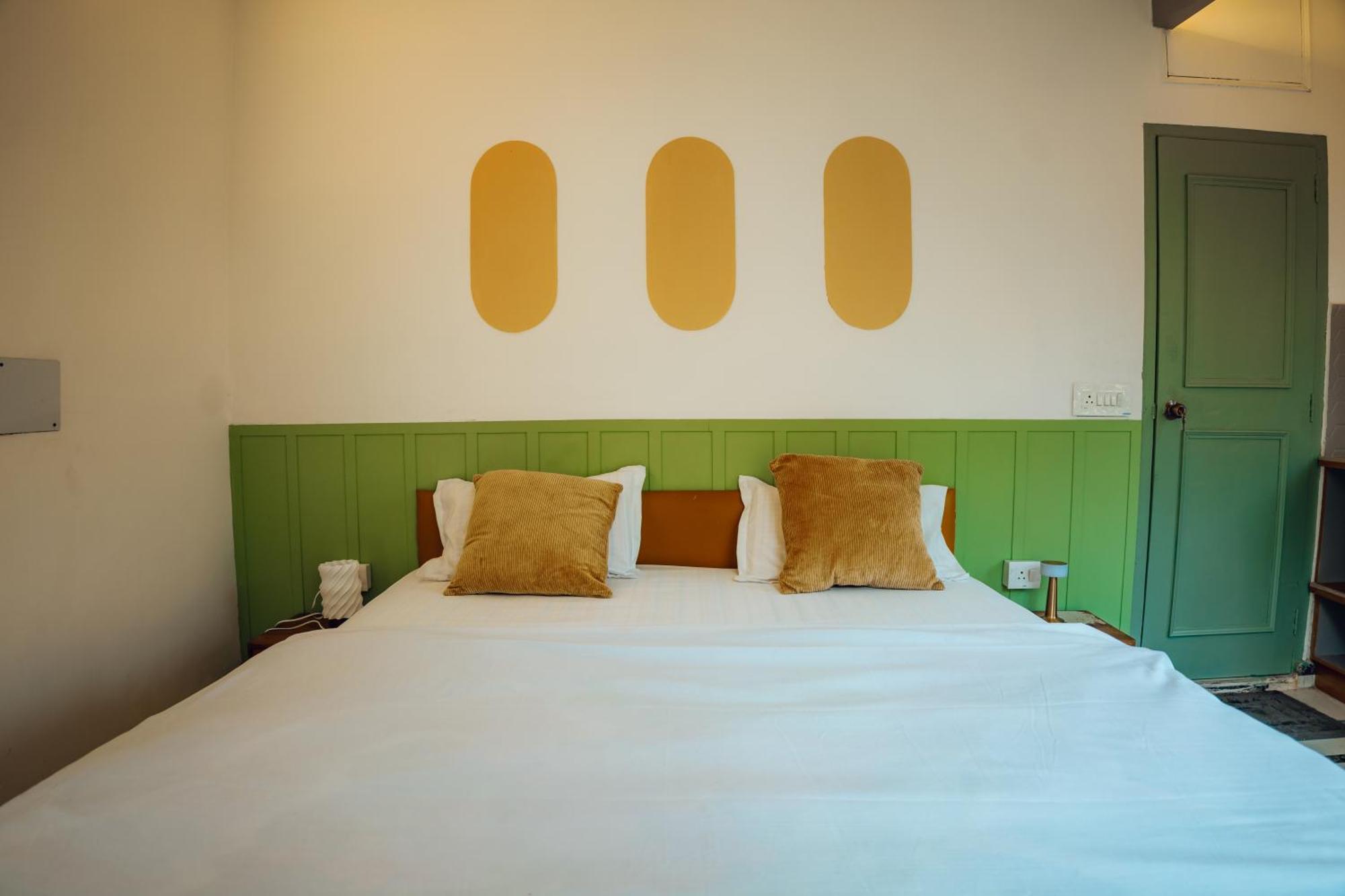 Art Bliss Hostel Rishīkesh Eksteriør billede